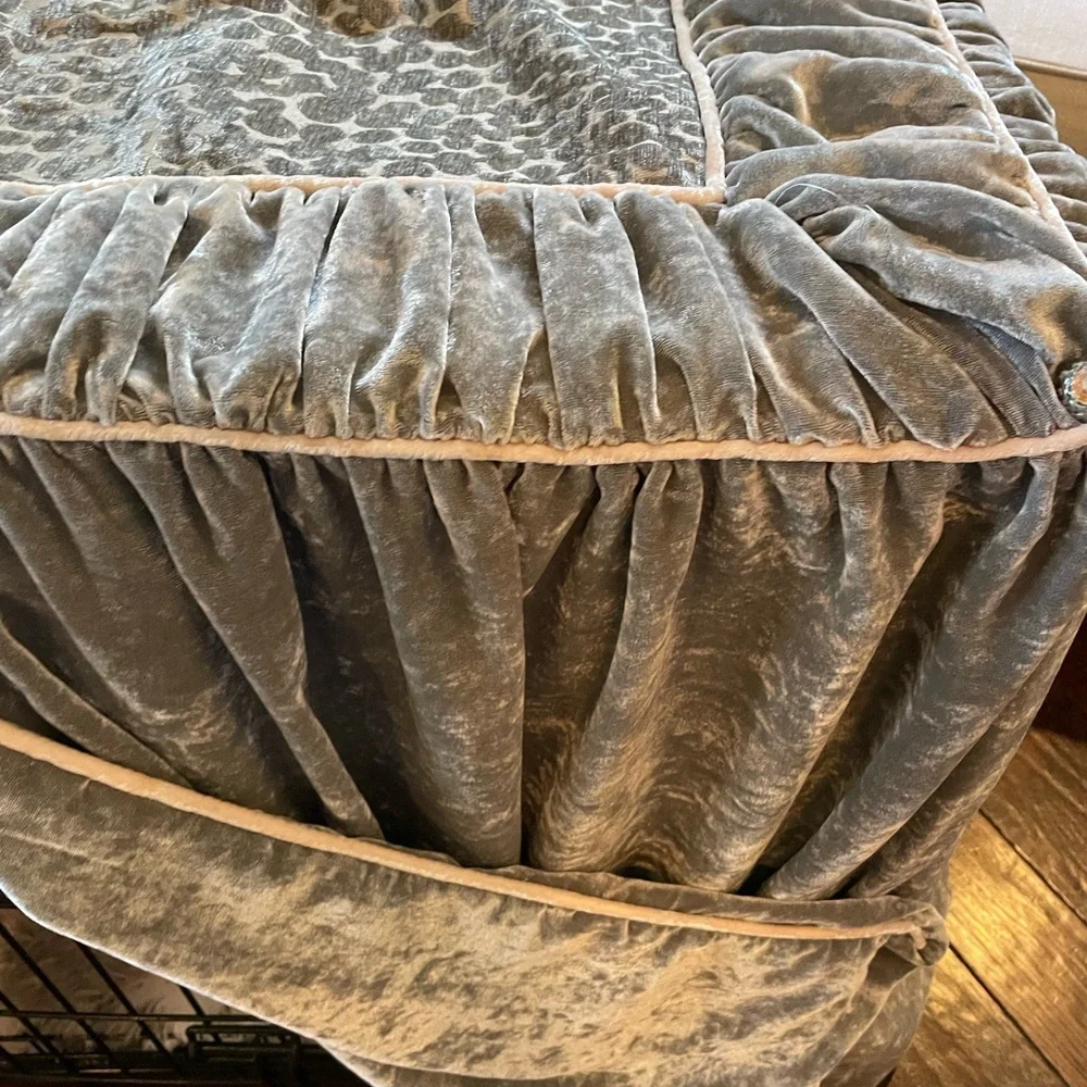 Crate Cover and Pillow Cover